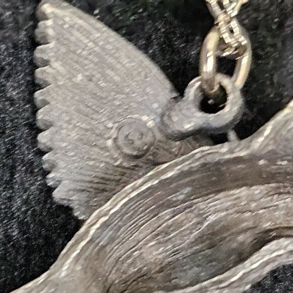 ❤️Pewter Silver Tone Hummingbird Pendant And Necklace - Picture 5 of 7